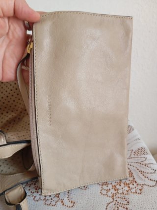 Bolso de piel Coccinelle beige
