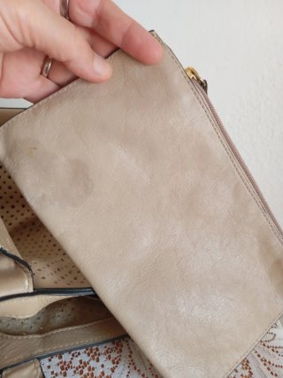 Bolso de piel Coccinelle beige