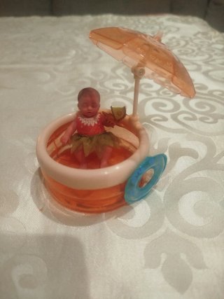 Mini Bebe Zuru con accesorios bebe silicona Disney