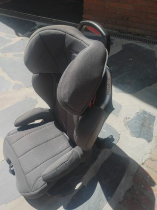 Silla de coche infantil de la marca Casualplay