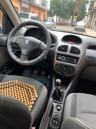 Peugeot 206 2006