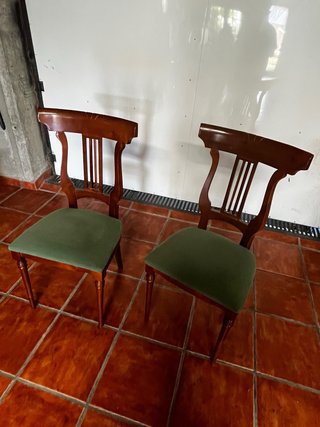 4 Sillas de Salón Madera y Tela Verde