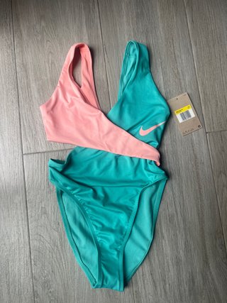 Bañador Nike Talla S Nuevo
