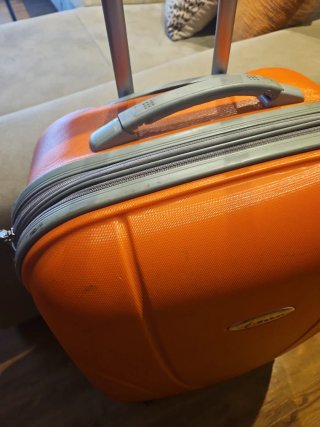 Juego de maletas naranja