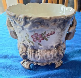 Elegante vasetto vintage in stile Capodimonte
