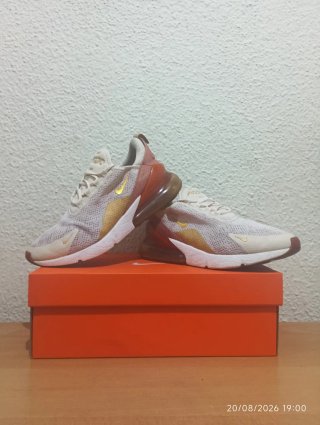 Nike Air Max 270 Talla 39