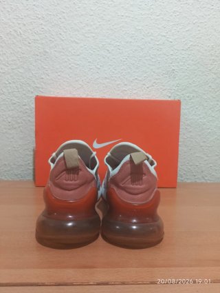 Nike Air Max 270 Talla 39