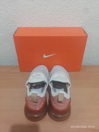 Nike Air Max 270 Talla 39