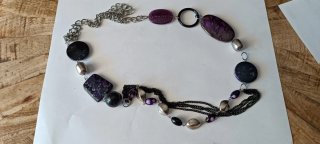 4 Collares , 3 largos y pendientes bisutería