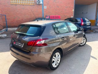 Peugeot 308 2014