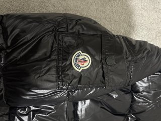 Abrigo Moncler Negro Brillante