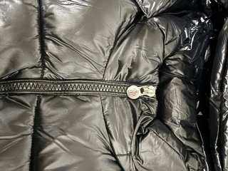 Abrigo Moncler Negro Brillante
