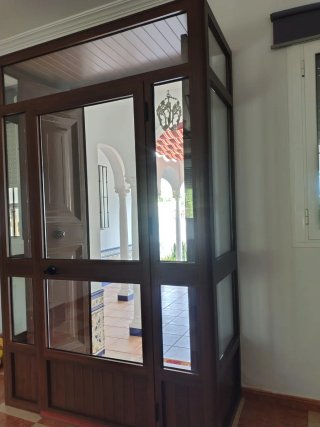 Puerta aluminio doble cristal