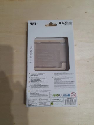 NUEVO.3 Fundas y 3 Protectores Pantalla 2DS Bigben
