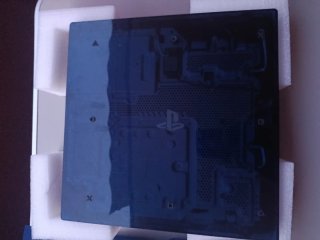 PS4 Pro 2TB Edición Limitada 500 Millones