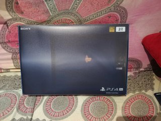 PS4 Pro 2TB Edición Limitada 500 Millones