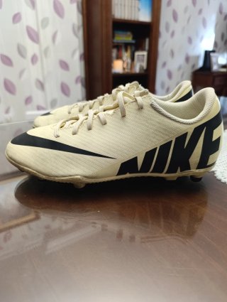 Zapatillas Nike Mercurial Fútbol Beige/Negro