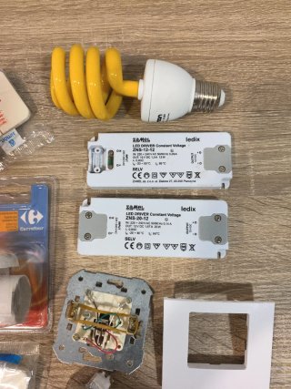 Lote material eléctrico (más de 20 unidades)
