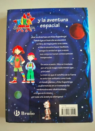 Kika Superbruja y la aventura espacial