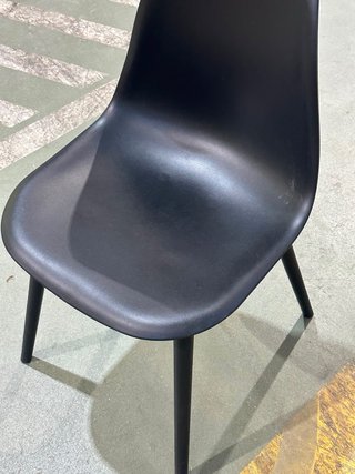 Mesa extensible blanca moderna