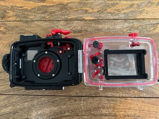 Cámara Olympus TG-6 + Carcasa Buceo