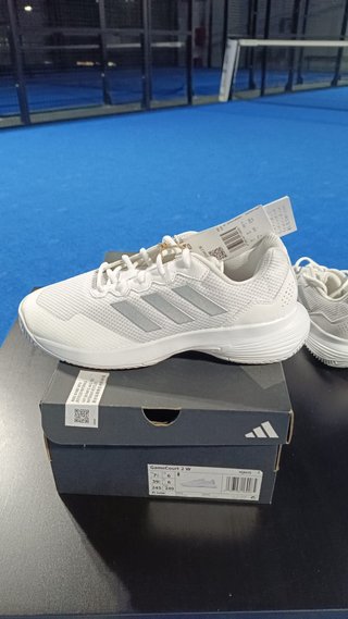 Zapatillas Adidas Gamecourt Talla 39 Blancas