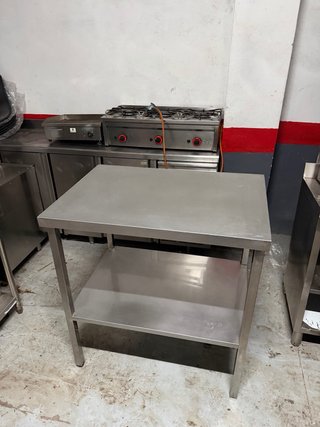 Mesa Acero Inoxidable Industrial 103x74x110 buen e