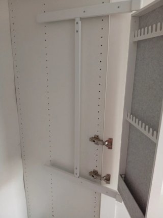 Espejo extraíble IKEA para armario