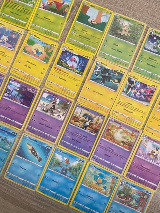 32 Cartas Pokémon Originales (Español)