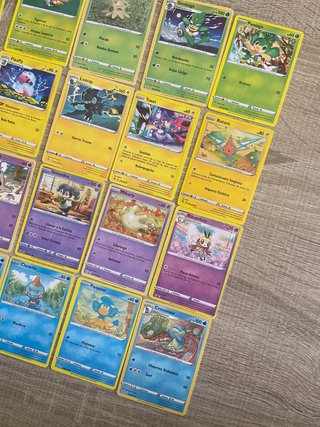 32 Cartas Pokémon Originales (Español)