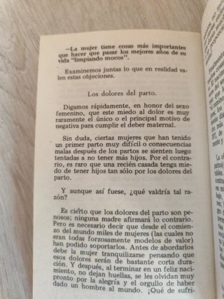 El libro de la joven
