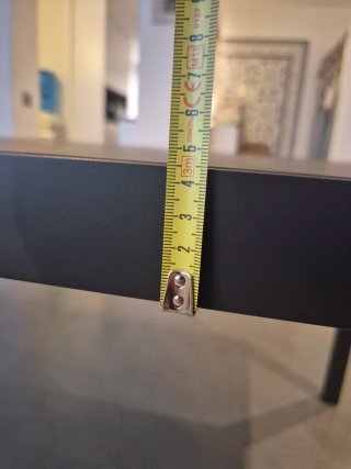 Mesa de comedor moderna