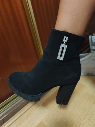 Botines ante negro pedrería T38