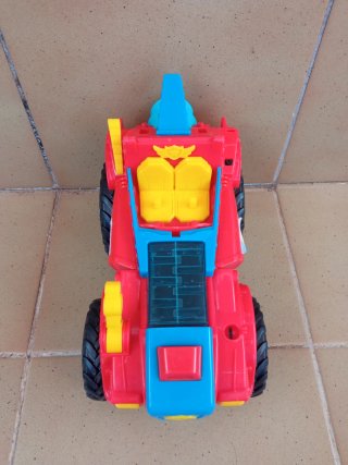 Superthings Monster Truck
