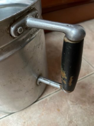 Jarra Antigua Aluminio con Asa