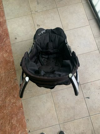 Carrito de bebé ligero Pluto