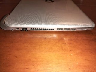 HP 15-n058ss Portátil
