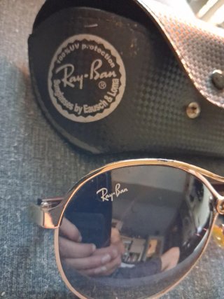 Gafas de sol Ray-Ban retro doradas precio negociab