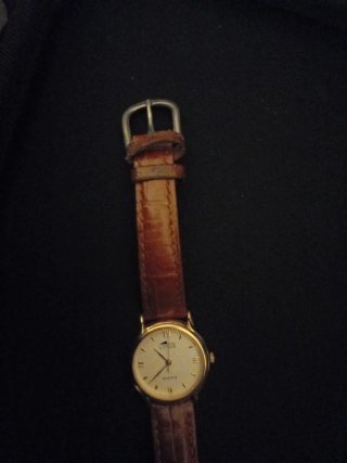 Reloj Lotus Dorado y Marrón