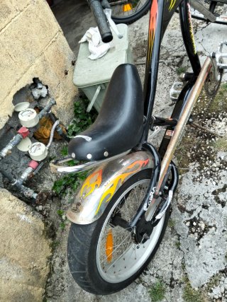 Bicicleta Chopper Negra en buen estado