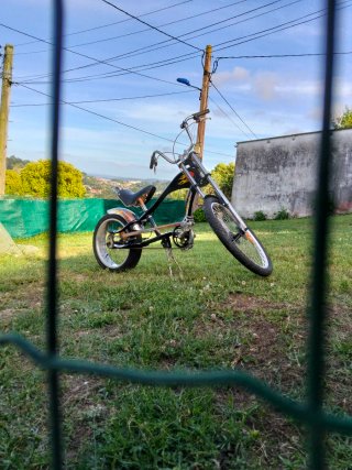Bicicleta Chopper Negra en buen estado