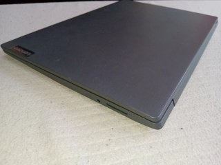 Lenovo V15, 15", Ryzen 5, NVMe 256GB, 8GB RAM