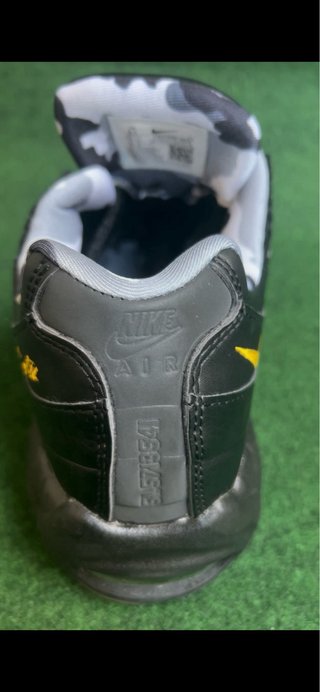 Nike Air Max Zapatillas Negras y Amarillas