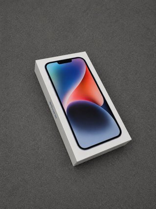 iPhone 14 Plus Azul + Funda Stone Island
