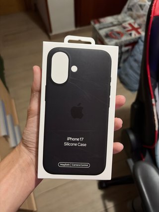 Funda iPhone 17 Silicone Case Apple Negra