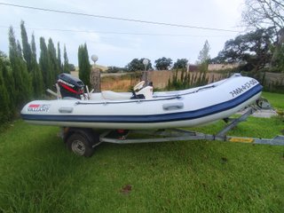 Semirrígida Valiant + Motor Mercury 40cv