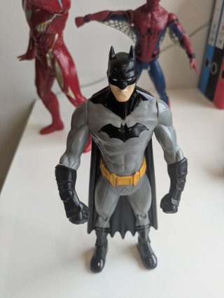 Figuras Marvel: Ironman, Spiderman y Batman