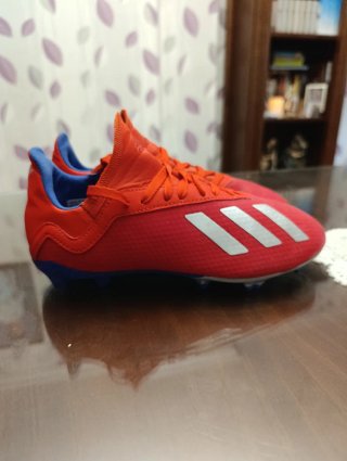 Zapatillas Adidas Fútbol Rojas y Azules