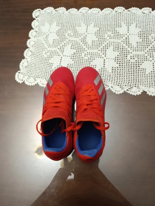 Zapatillas Adidas Fútbol Rojas y Azules