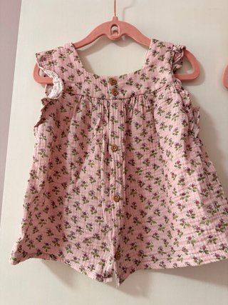 Conjunto bebé niña: vestido y braguita